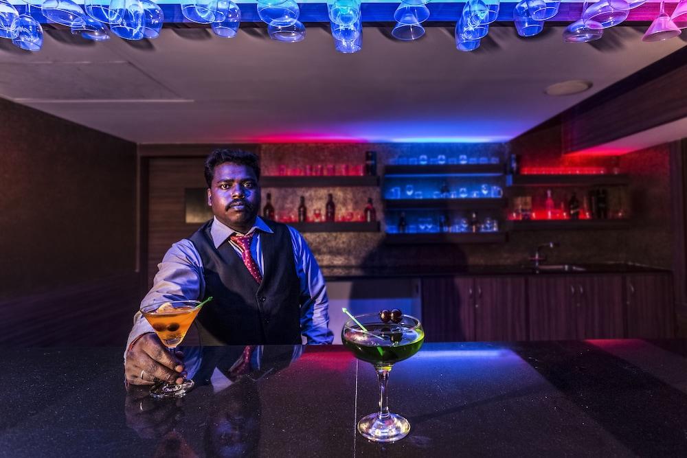 Clinton Park Inn Velánganni Kültér fotó