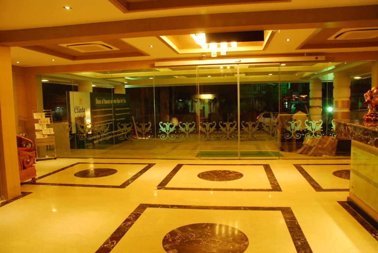 Clinton Park Inn Velánganni Kültér fotó